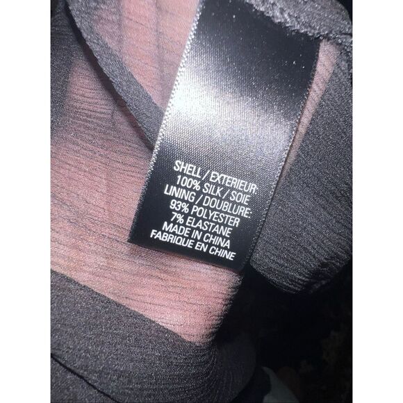 Tahari Black Silk Short Sleeve Topper With White embroidered Edges M - Picture 7 of 8